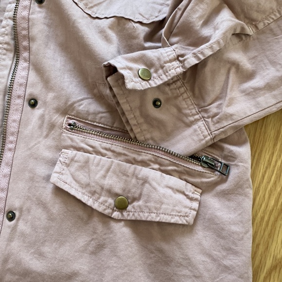 NEW- Velvet by Graham Spencer “Ruby” light-weight army jacket by NEW NO TAGS - Picture 5 of 7